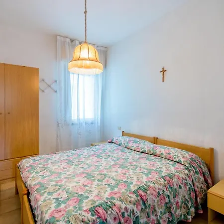 Manuela Willa Bibione